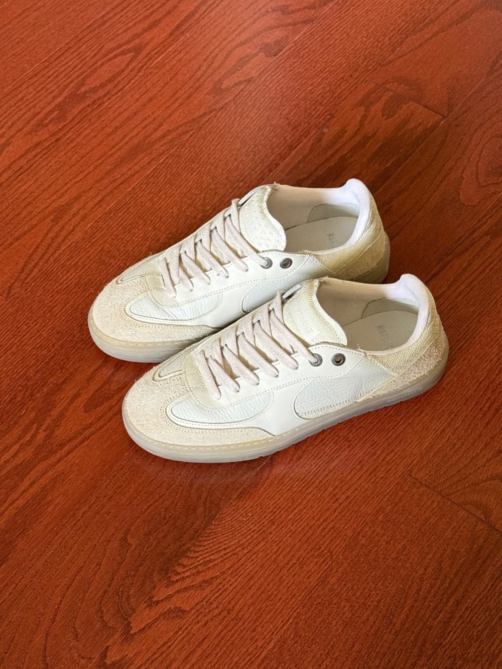 Represent Virtus Sneaker | Vintage White Leather | Size 9